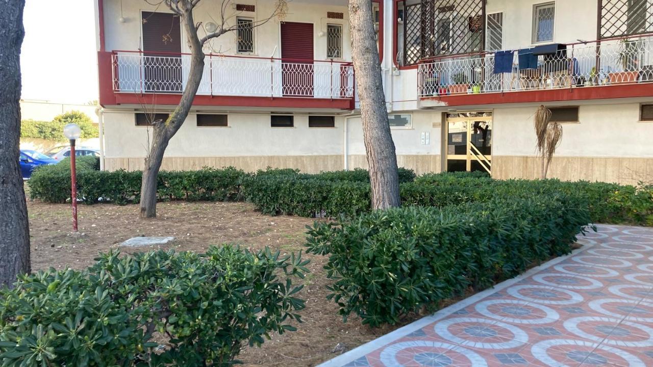 Finally Puglia バーリ エクステリア 写真