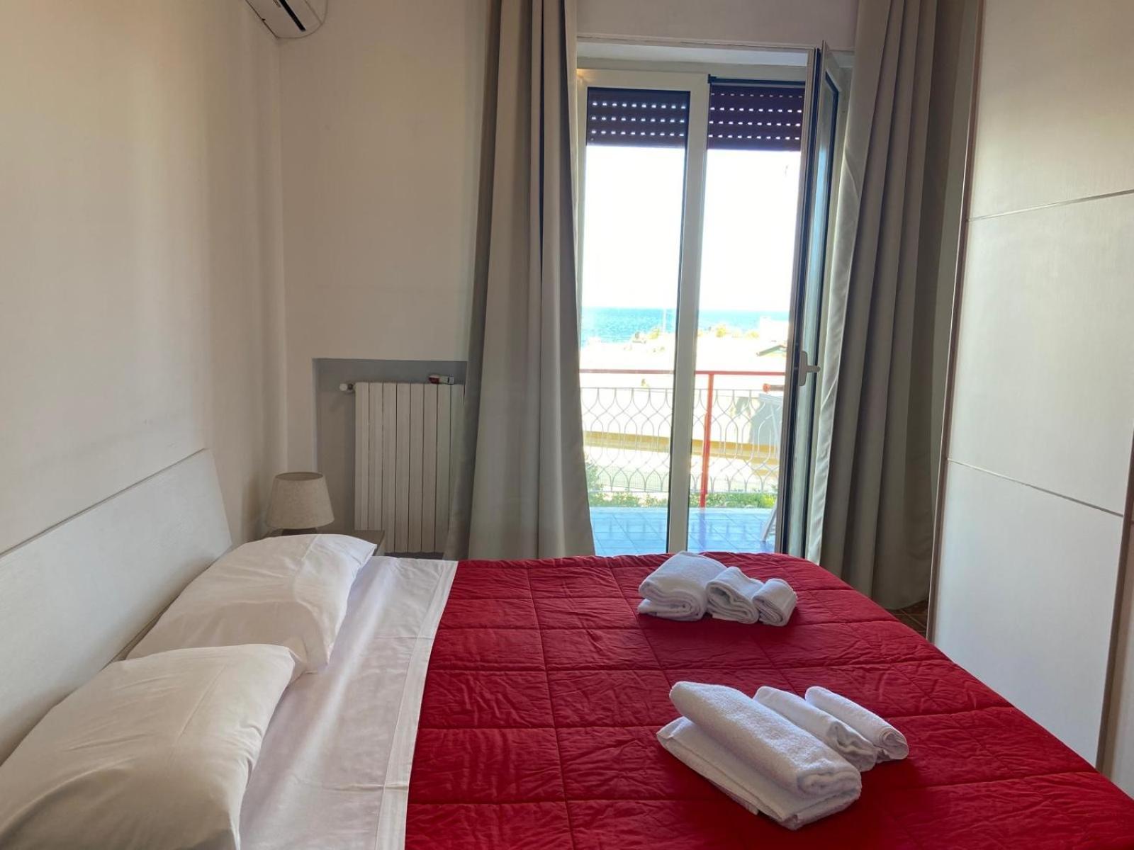Finally Puglia バーリ エクステリア 写真