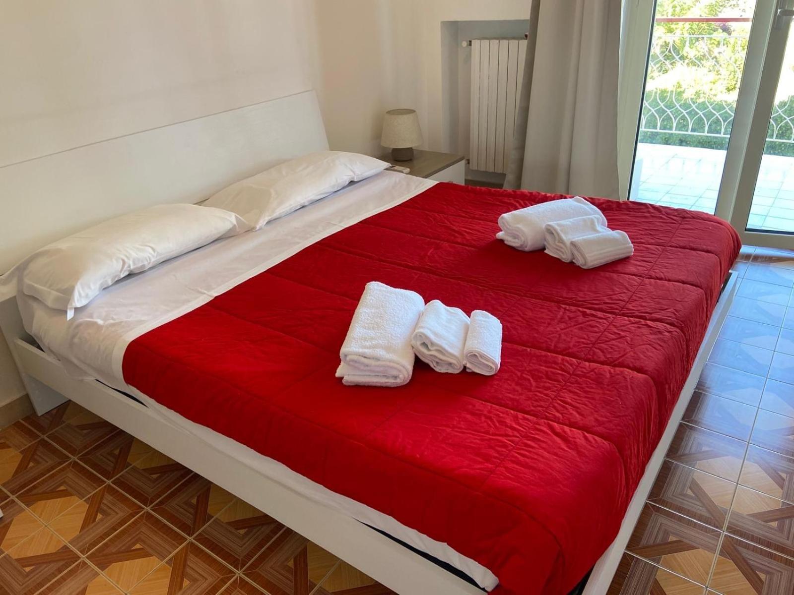Finally Puglia バーリ エクステリア 写真